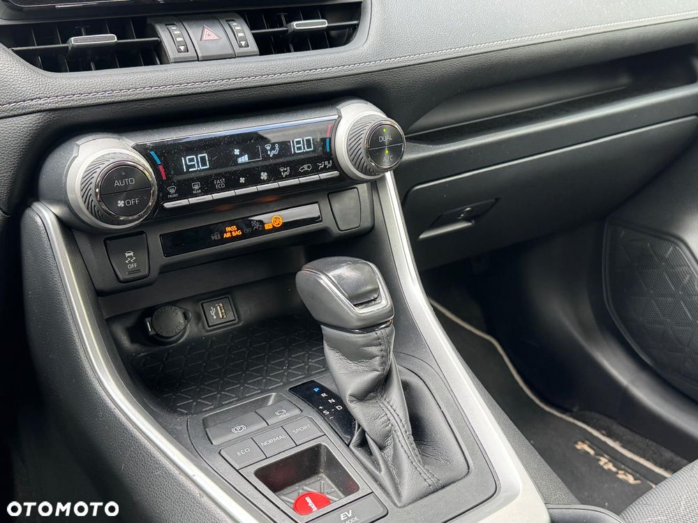 Toyota RAV4 2.5 Hybrid Comfort 4x2 - 10