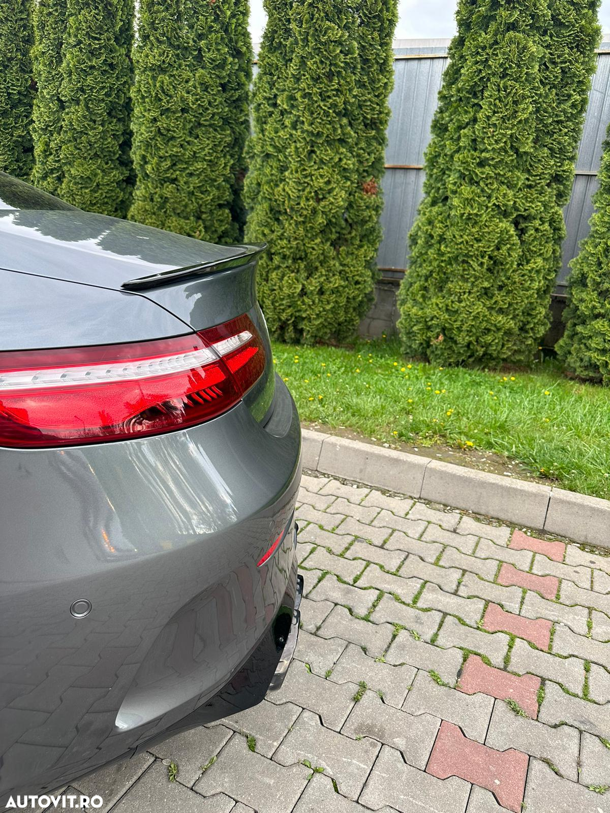 Mercedes-Benz E 220 d Coupe Aut. - 9