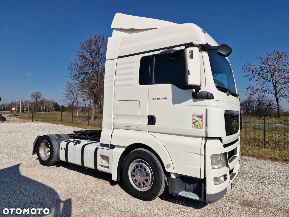 MAN TGX 18.440 EURO 5 - MEGA - MANUAL - ZADBANY - 1