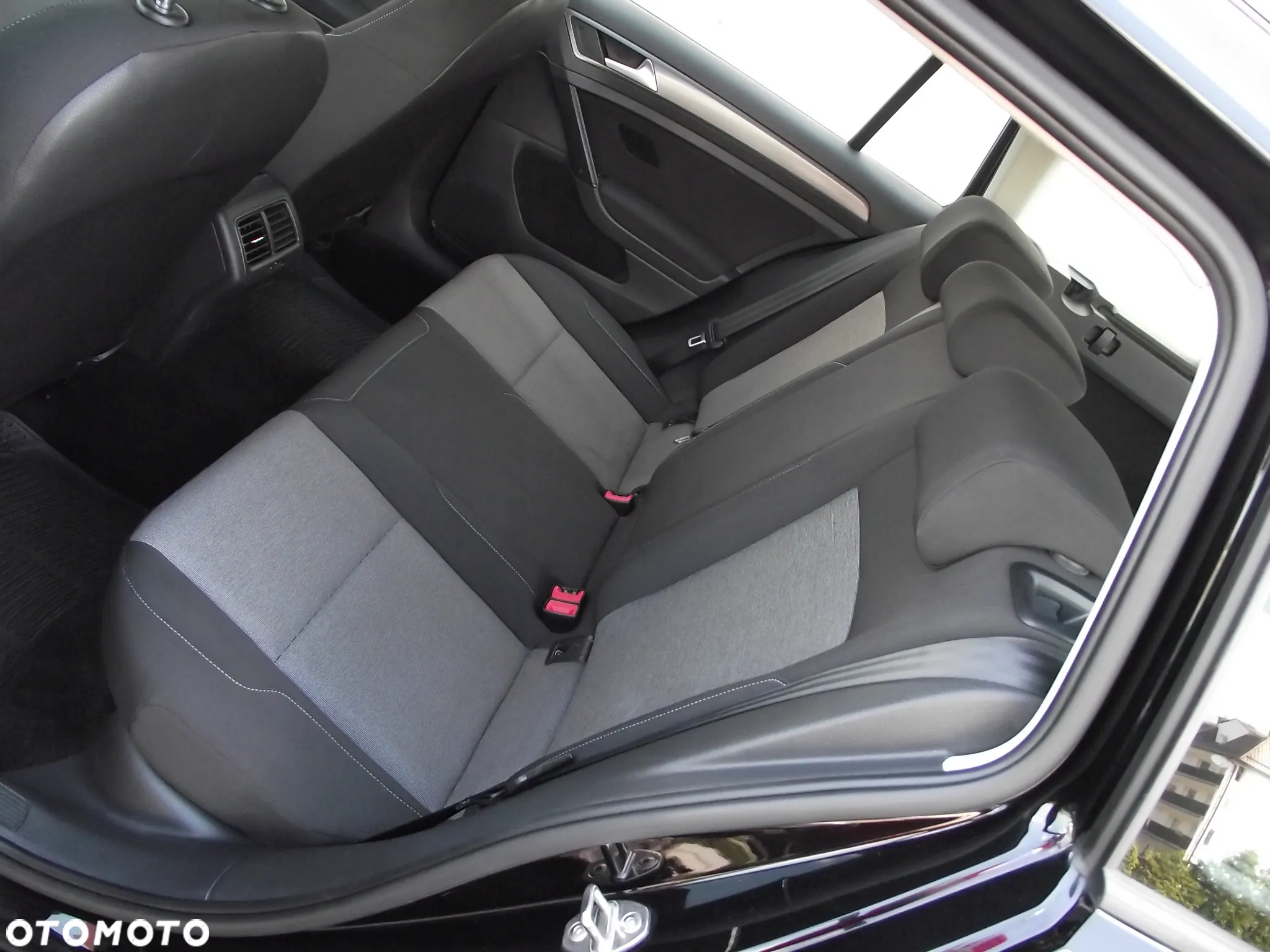 Volkswagen Golf VII 1.6 TDI BMT Trendline - 20