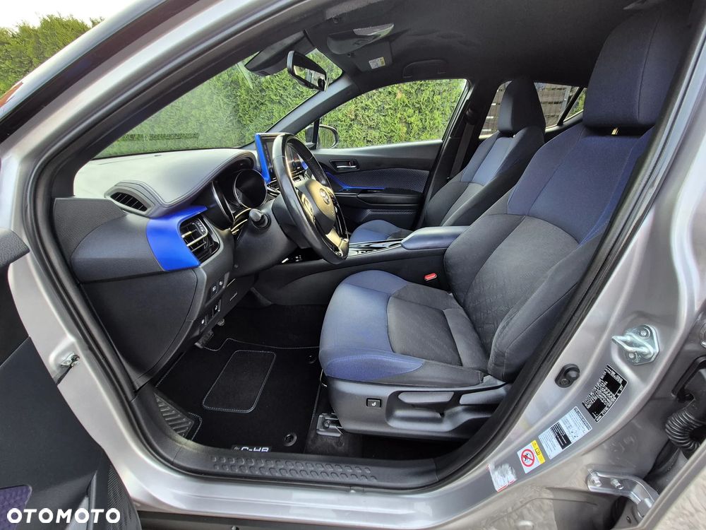 Toyota C-HR Business-Edition - 26