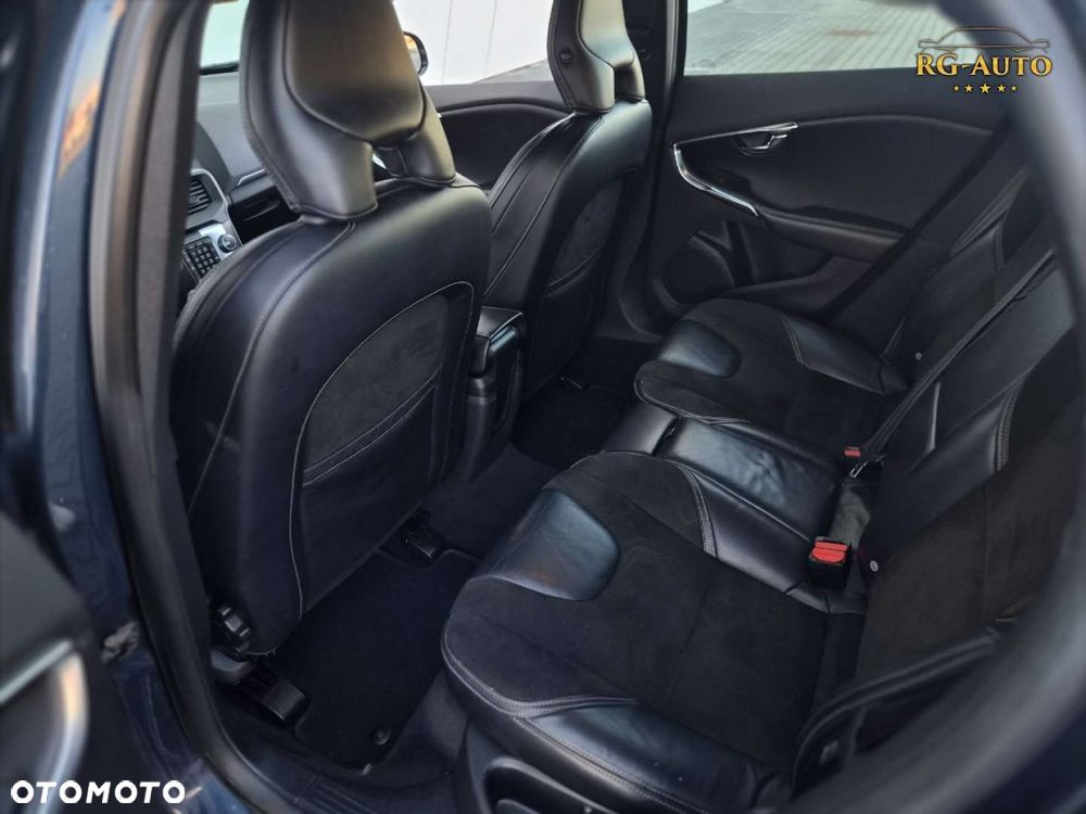 Volvo V40 - 37