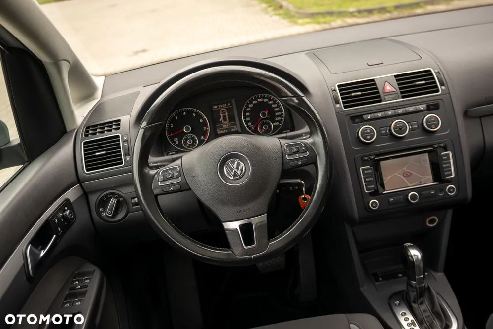 Volkswagen Touran 1.4 TSI DSG Join - 35