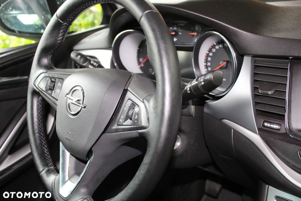 Opel Astra - 24