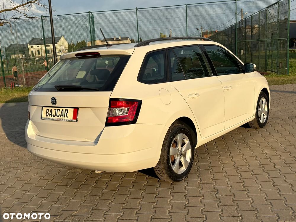 Skoda Fabia 1.0 MPI Edition - 6