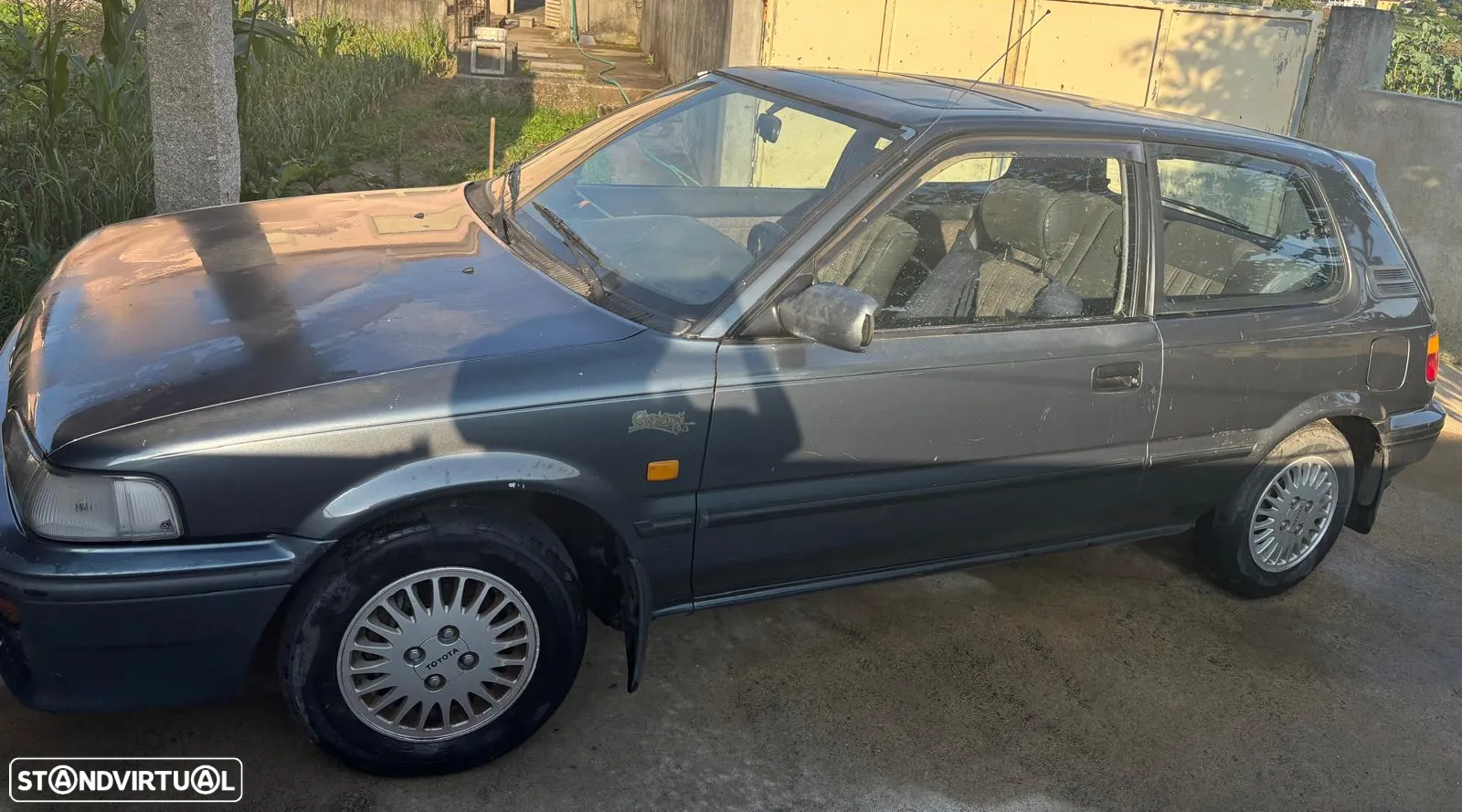Toyota Corolla - 2
