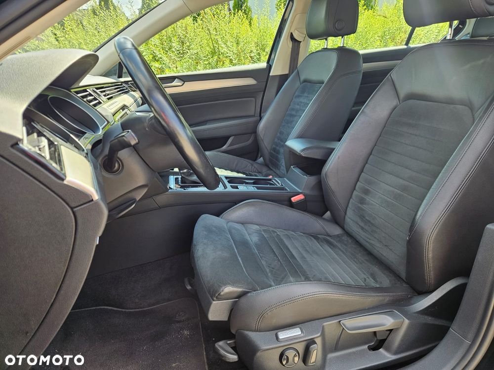 Volkswagen Passat 2.0 TDI Bi-Turbo BMT 4Mot Highline DSG - 14