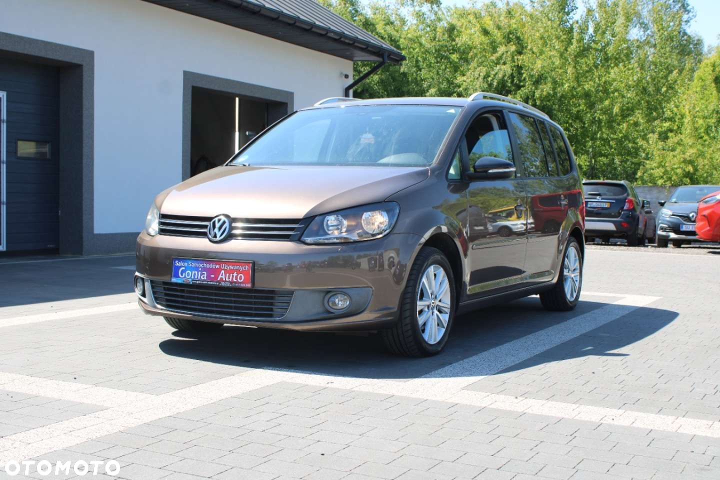 Volkswagen Touran - 2
