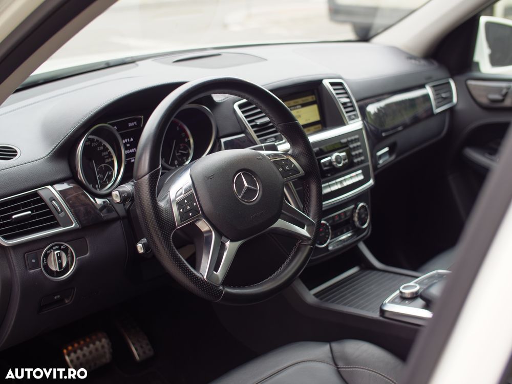 Mercedes-Benz ML 350 BlueTEC 4MATIC Aut - 20