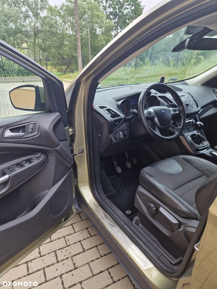 Ford Kuga 2.0 TDCi Titanium - 16
