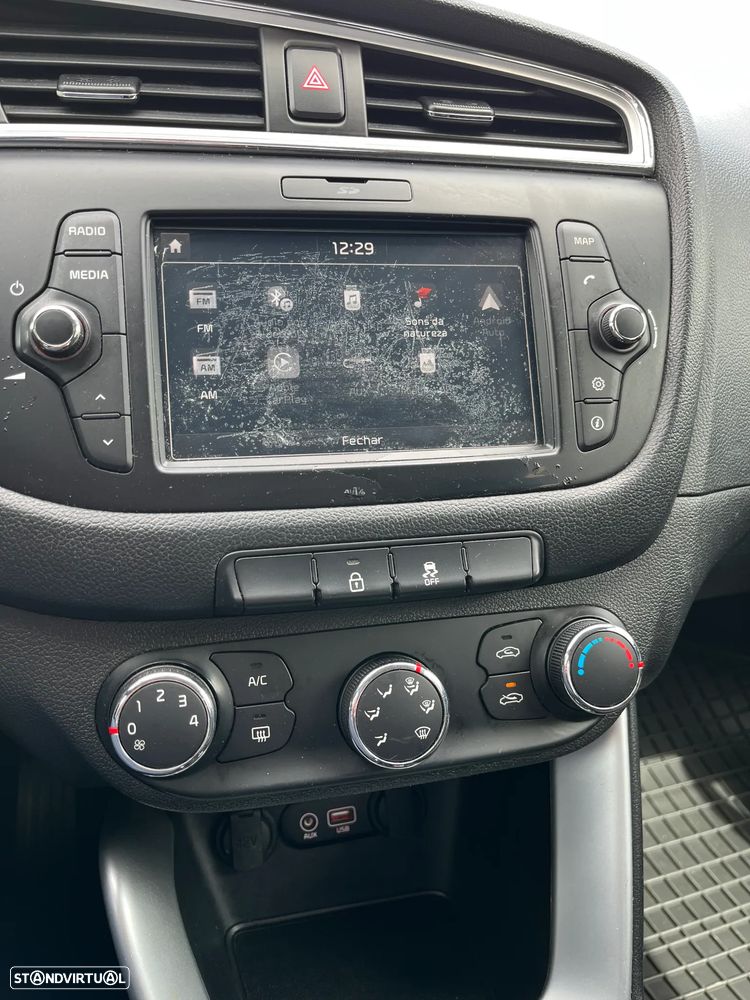 Kia Ceed SW 1.6 CRDi Nav Line - 15