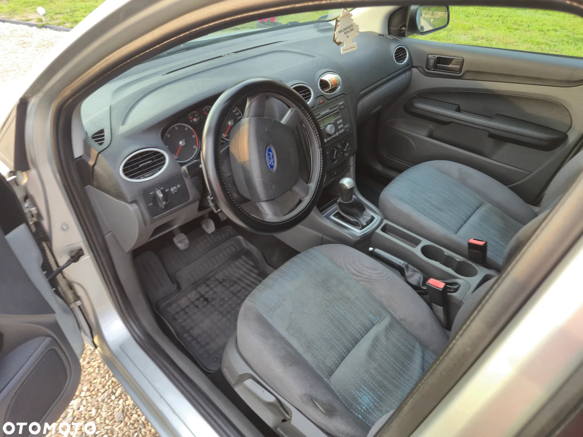 Ford Focus - 11
