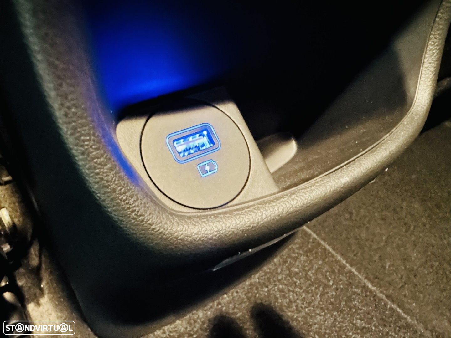 Hyundai Kauai EV 64.8 kWh Premium - 17