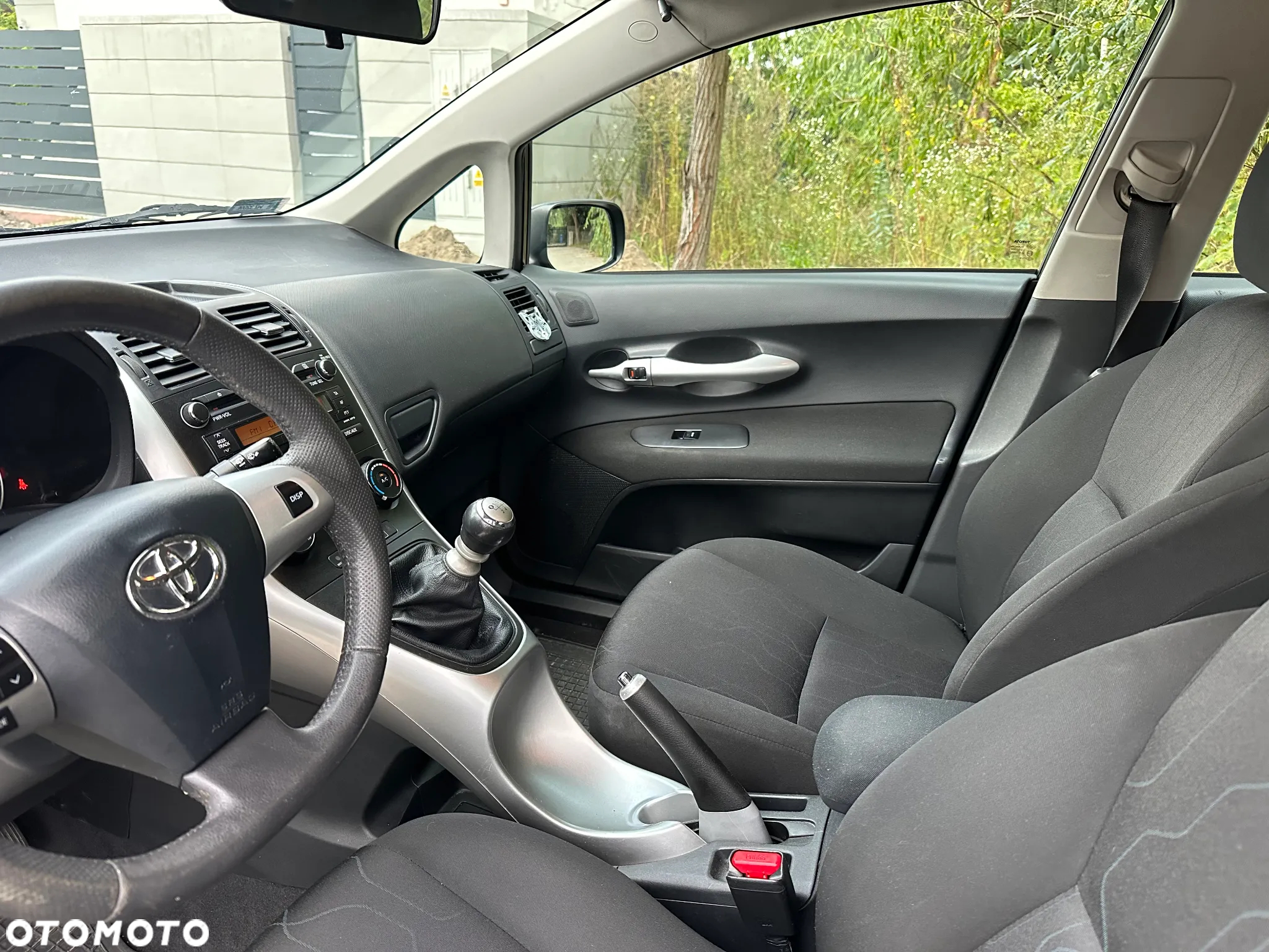 Toyota Auris 1.33 VVT-i Terra - 25