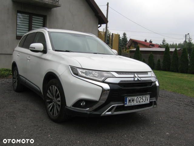 Mitsubishi Outlander 2.0 Intense + Navi 4WD CVT - 6