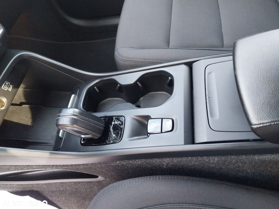 Volvo XC 40 - 19