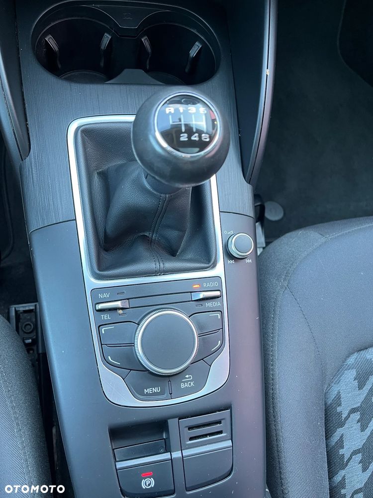 Audi A3 Sportback 1.2 TFSI Attraction - 15
