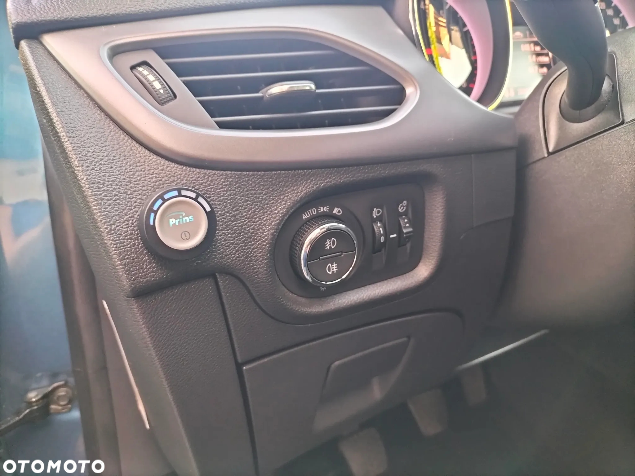 Opel Astra 1.4 Turbo Start/Stop Innovation - 13