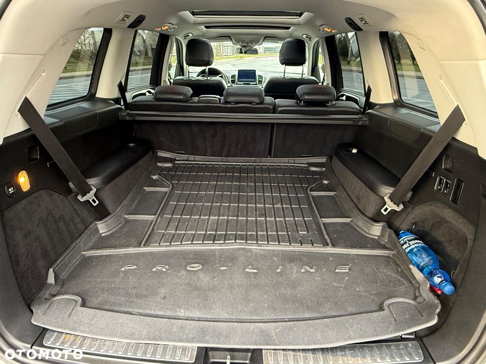 Mercedes-Benz GLS - 6