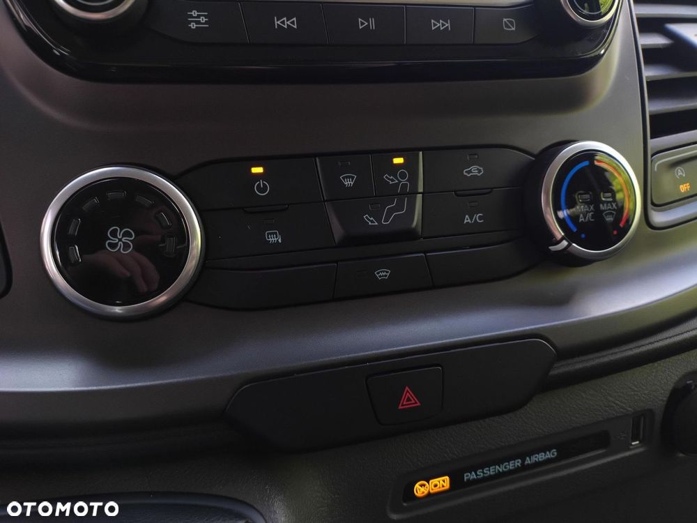 Ford Transit Custom - 20