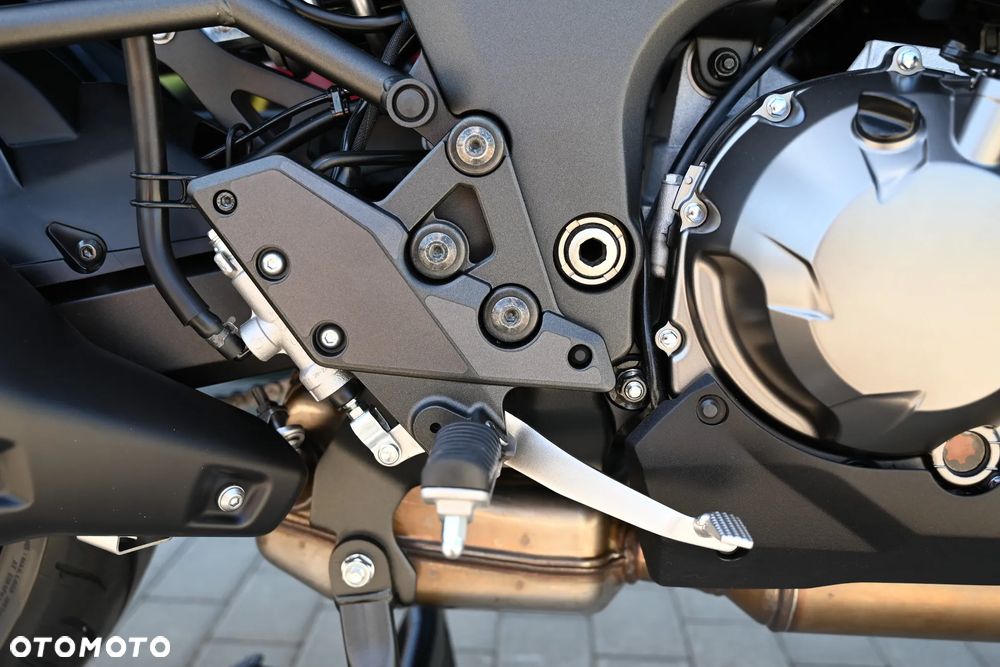 Kawasaki Versys 1000 - 19