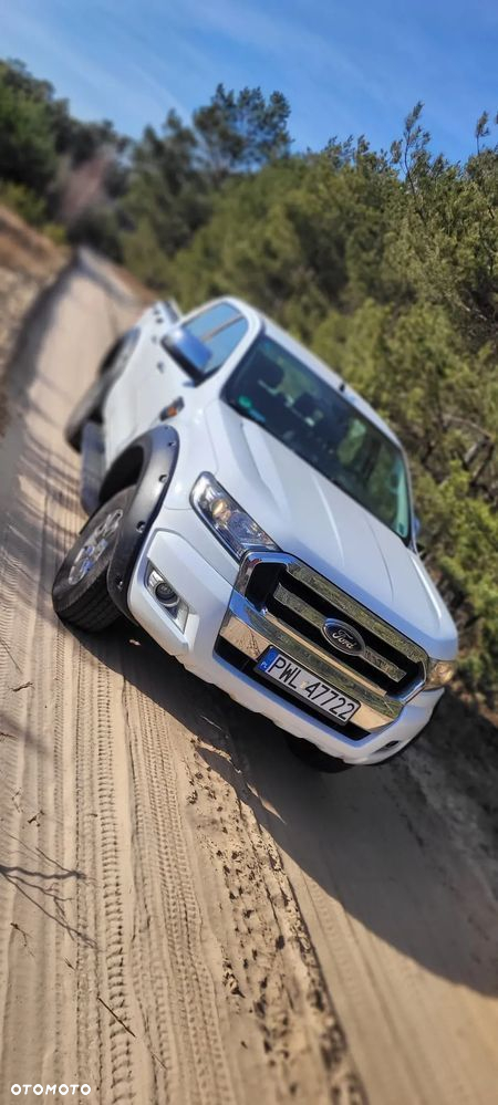 Ford Ranger 2.2 TDCi 4x4 DC XLT - 22