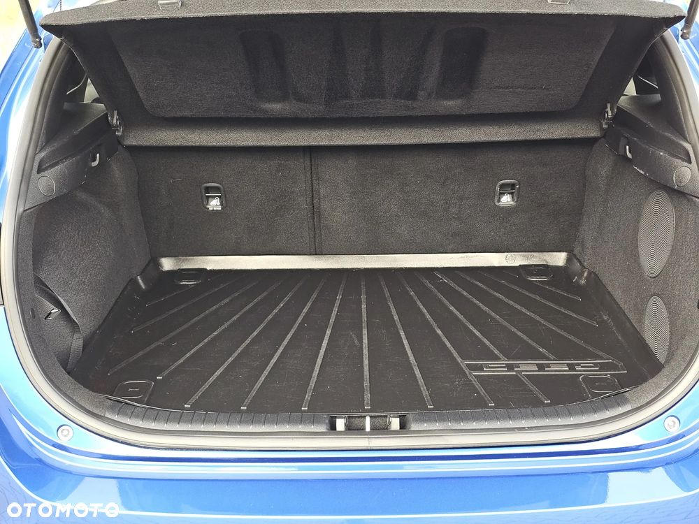 Kia Ceed - 15