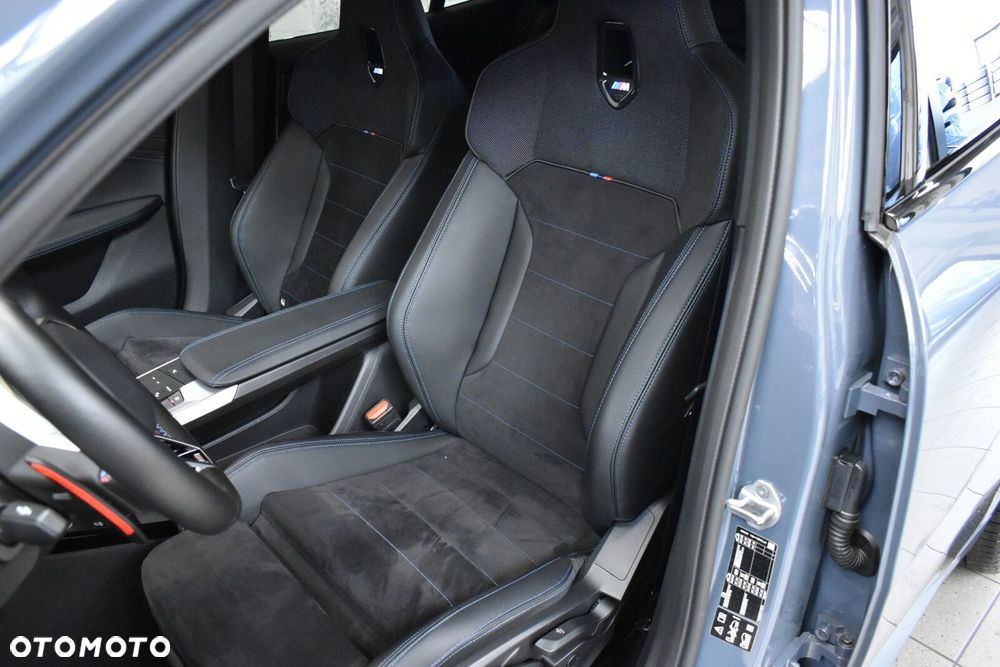 BMW X2 - 12