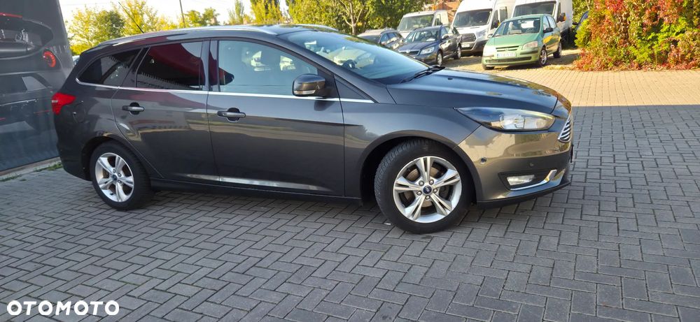 Ford Focus Turnier 1.0 EcoBoost Start-Stopp-System TITANIUM X - 18