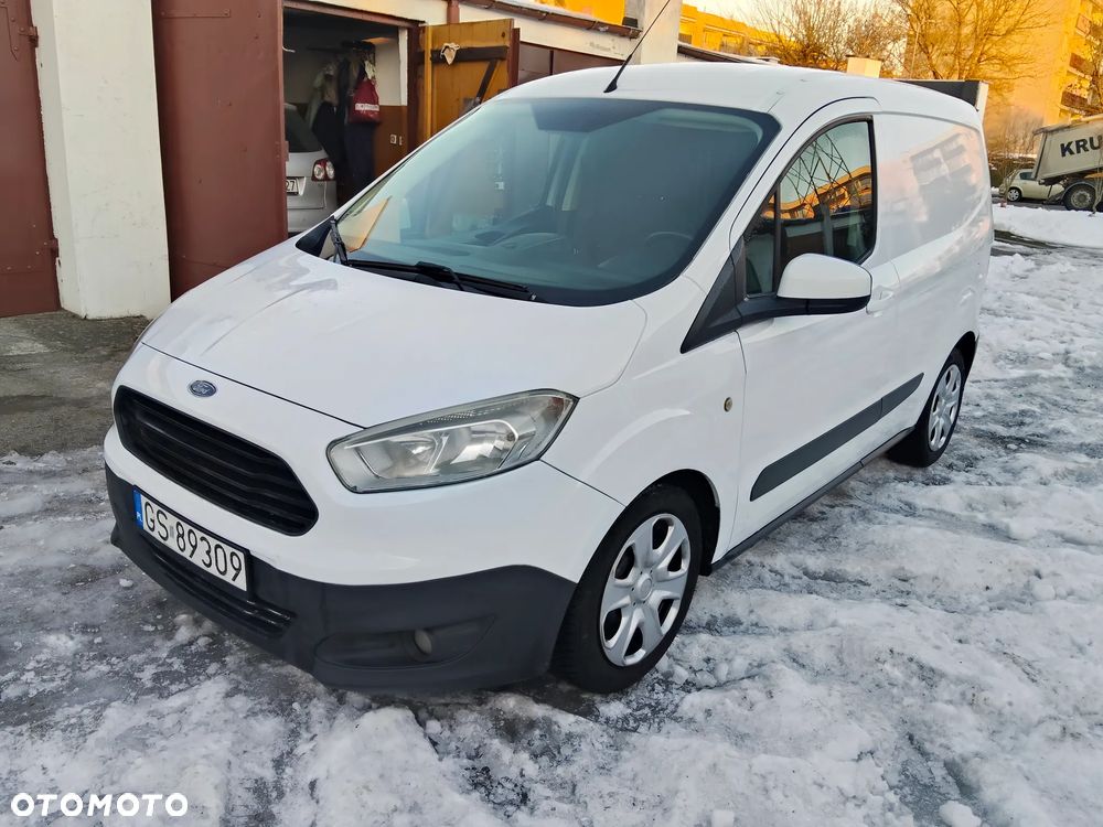 Ford Transit Courier - 7