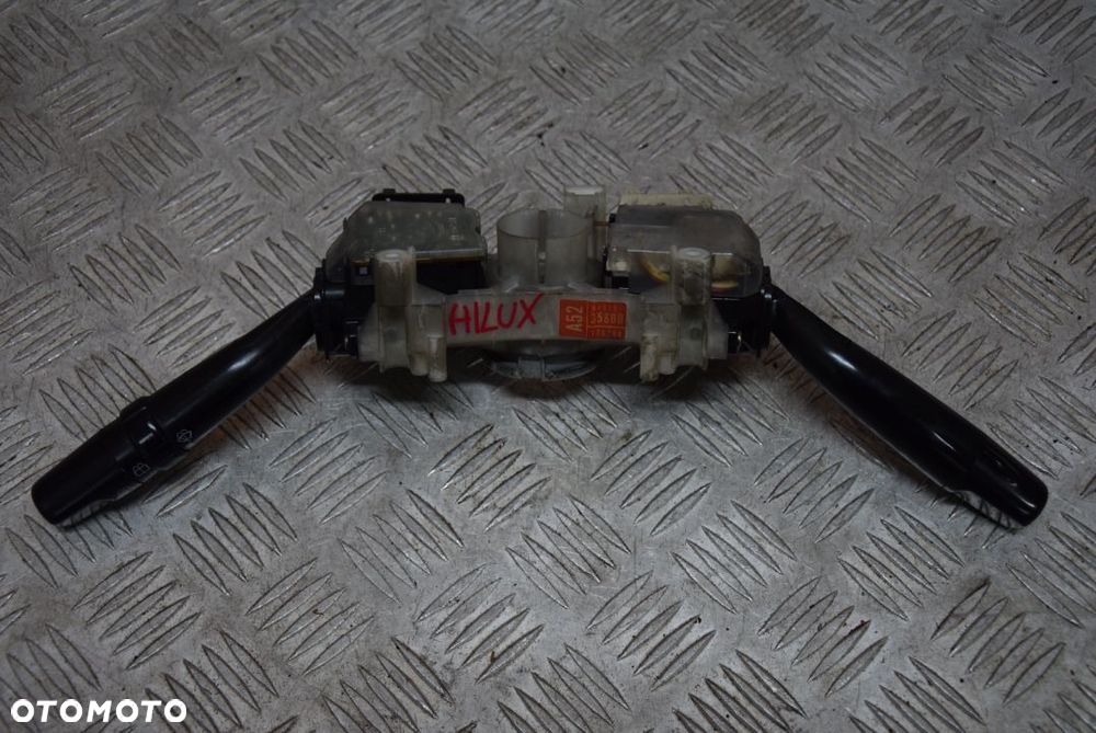 TOYOTA 4 RUNNER MANETKA MANETKI PAJĄK UK KPL. - 6