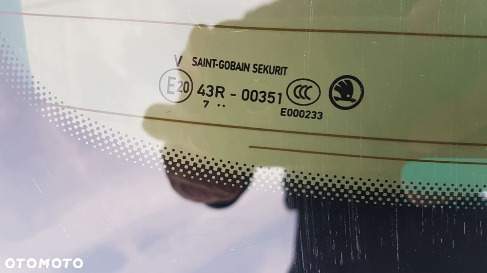 klapa bagażnika skoda superb iii kombi oryginał - 6