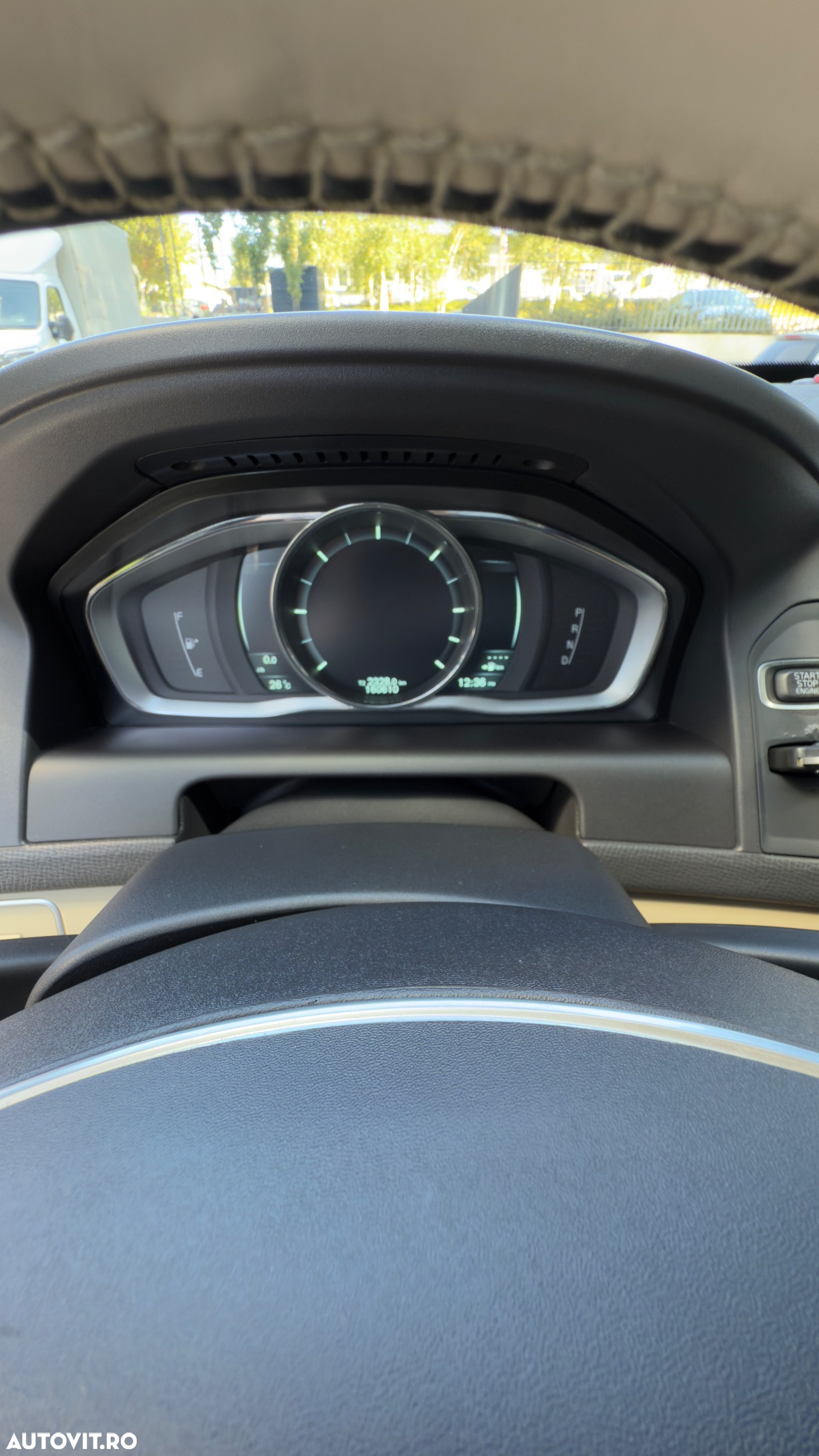 Volvo XC 60 D5 AWD Momentum - 16