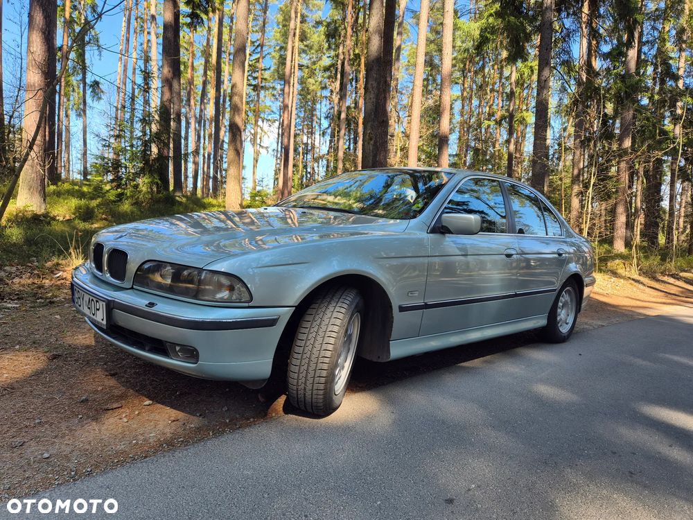 BMW Seria 5 - 1