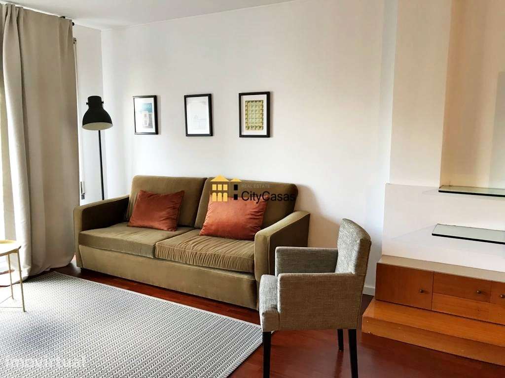 Apartamento T4 ao Metro de Salgueiros | Paranhos - Grande imagem: 3/28