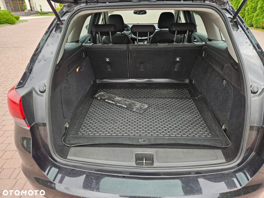 Opel Astra 1.6 CDTI Sport - 8