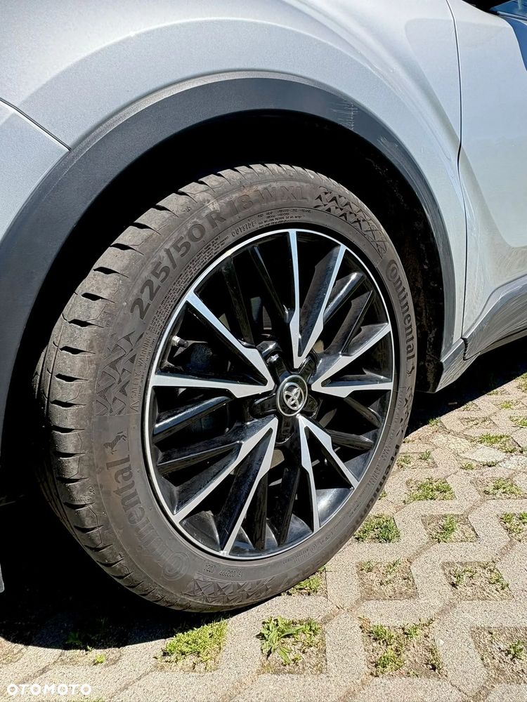 Toyota C-HR 1.8 Hybrid Prestige - 4