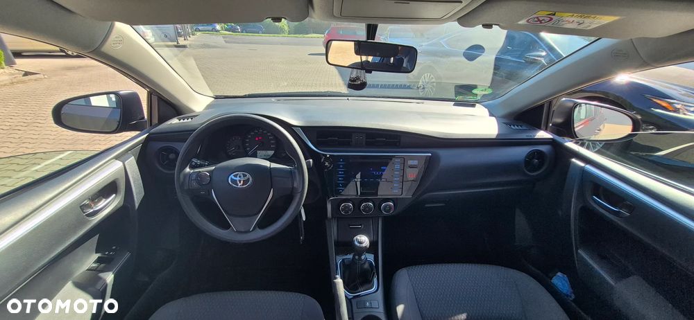 Toyota Corolla 1.33 Comfort - 11