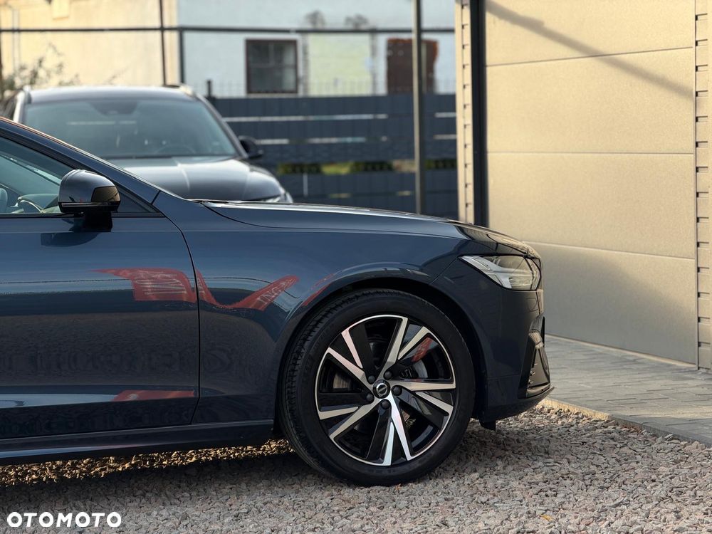 Volvo V90 B4 D Plus Dark - 23