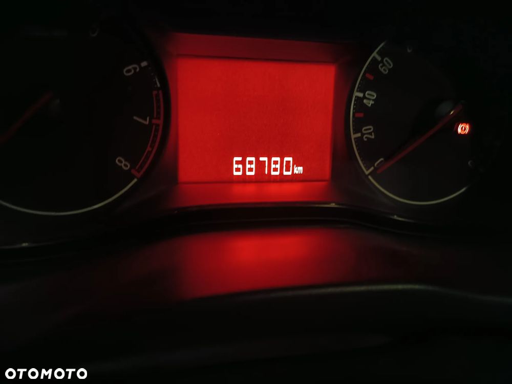 Opel Corsa 1.4 Enjoy - 9