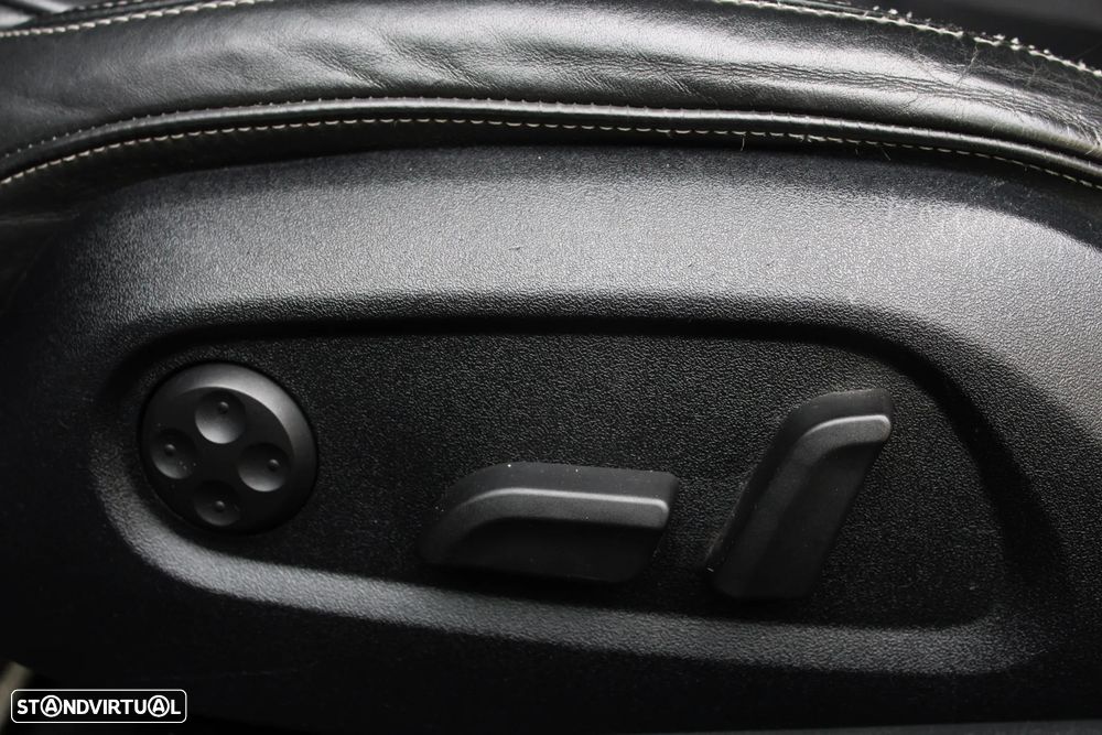 Audi TTS Coupé 2.0 TFSi quattro S Tronic - 42