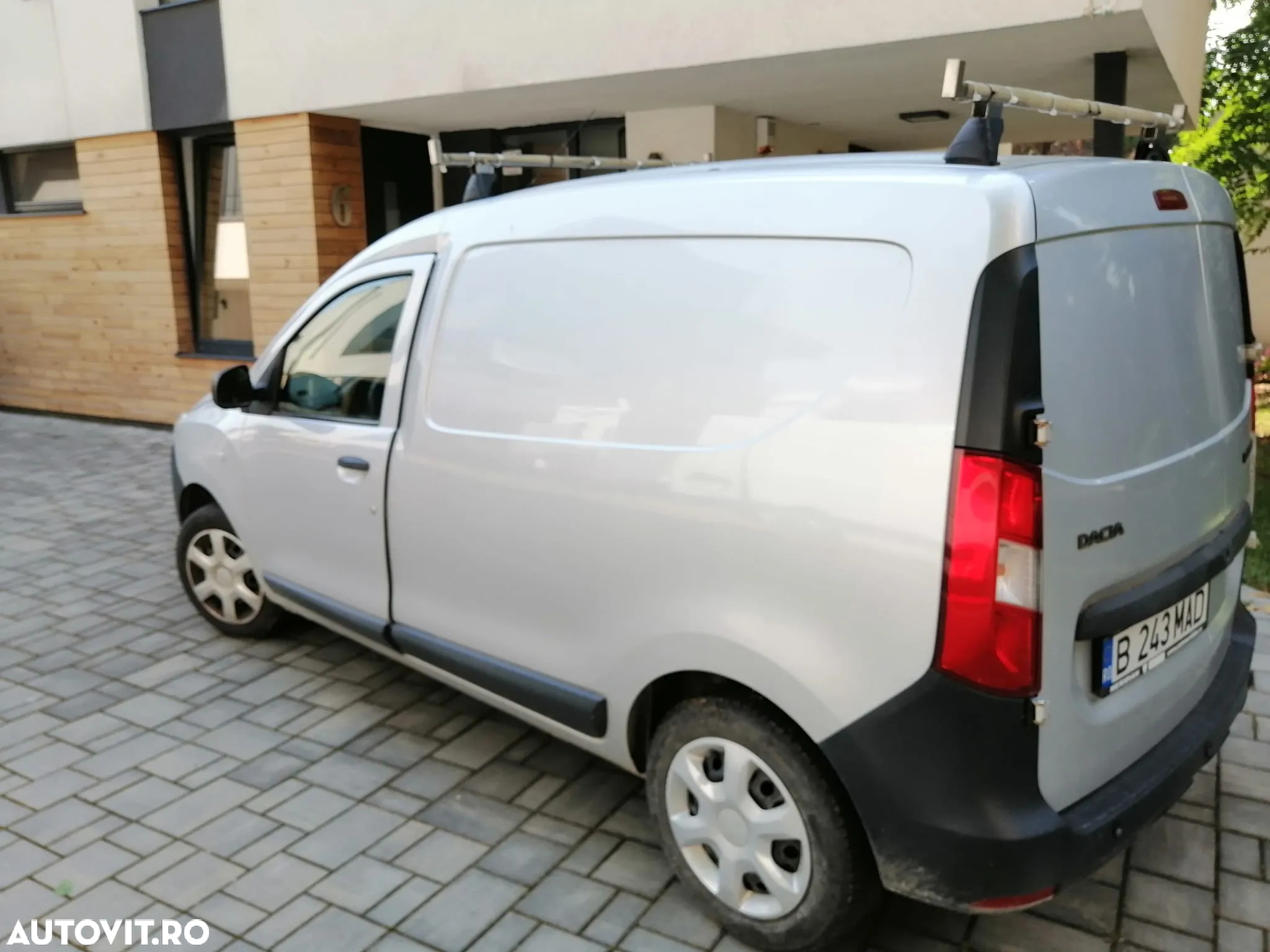 Dacia Dokker 1.5 dCi 90 CP Laureate - 5
