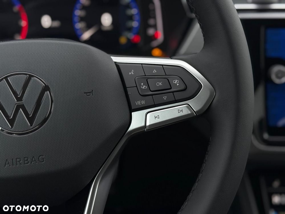 Volkswagen Touran 1.5 TSI EVO Comfortline Plus DSG - 23
