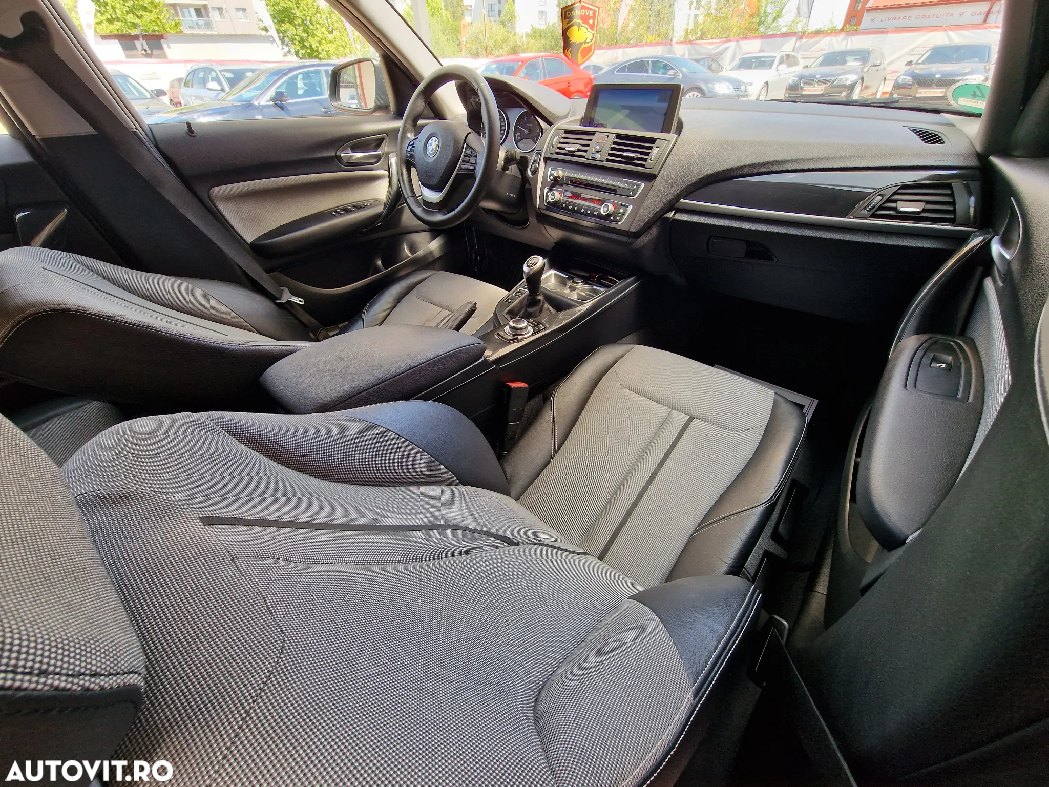 BMW Seria 1 118d - 15