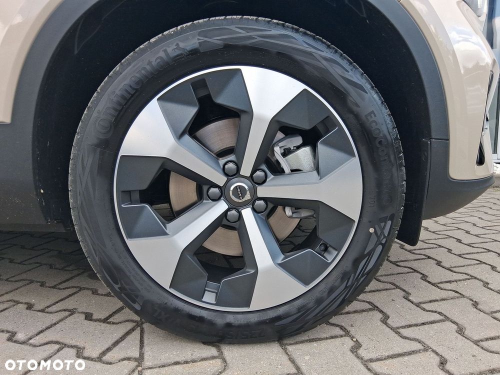 Volvo XC 40 - 28