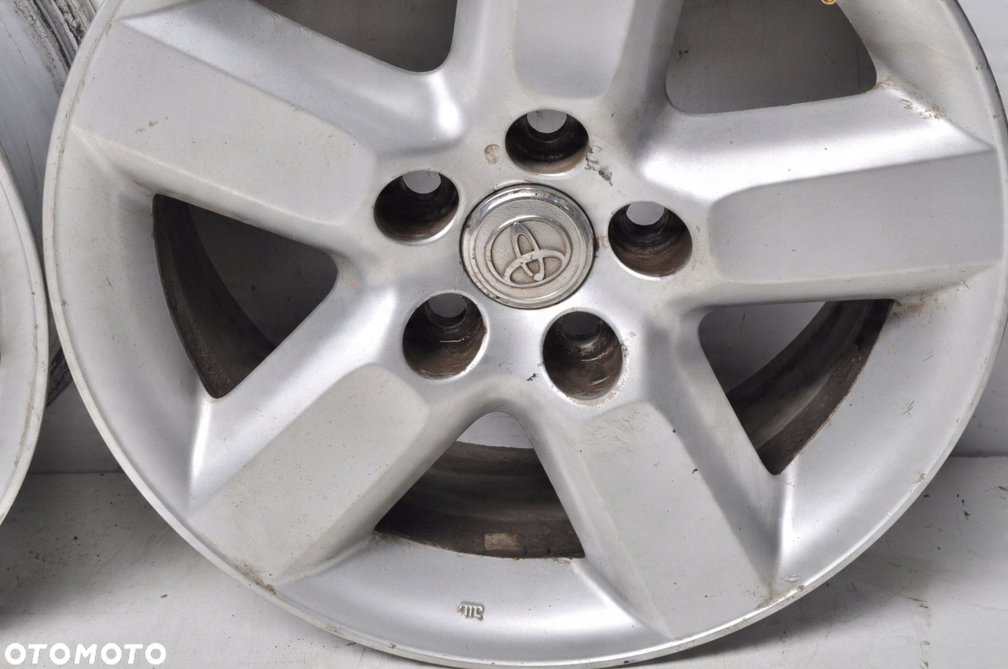 TOYOTA RAV 4 II FELGI ALUMINIOWE R16" 7J 5X114.3 ET35 - 5