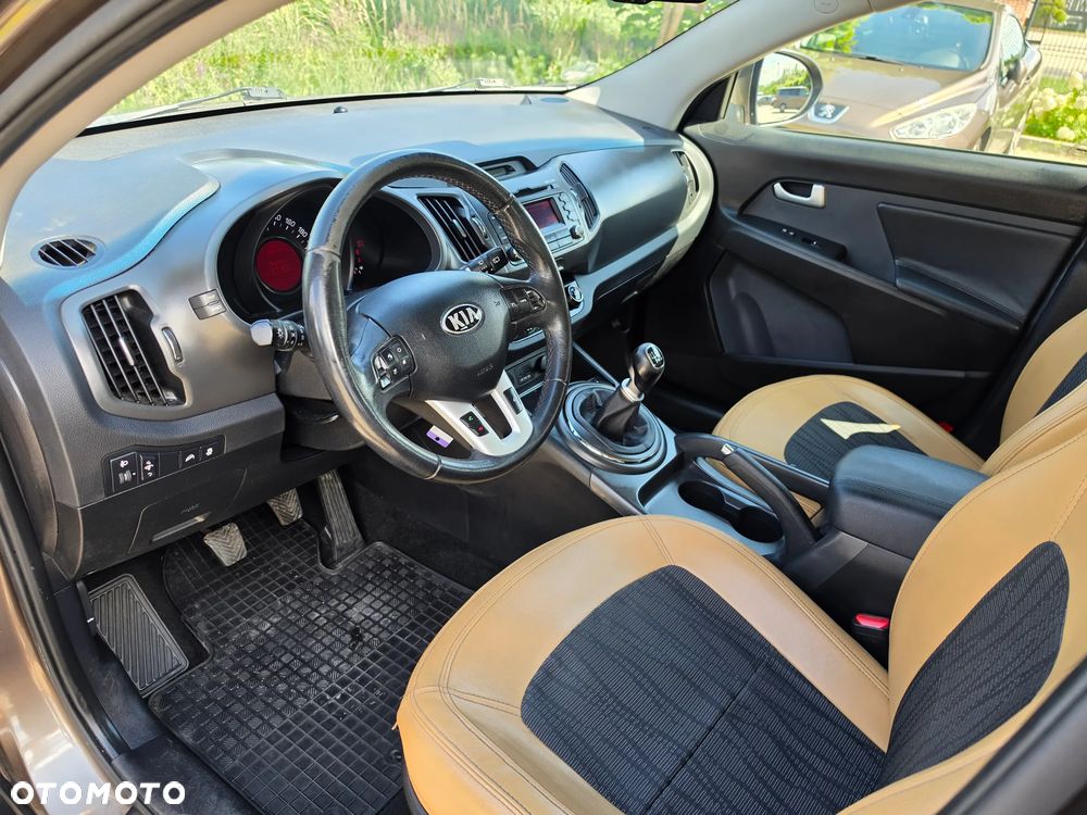 Kia Sportage 1.7 CRDI 2WD Spirit - 14
