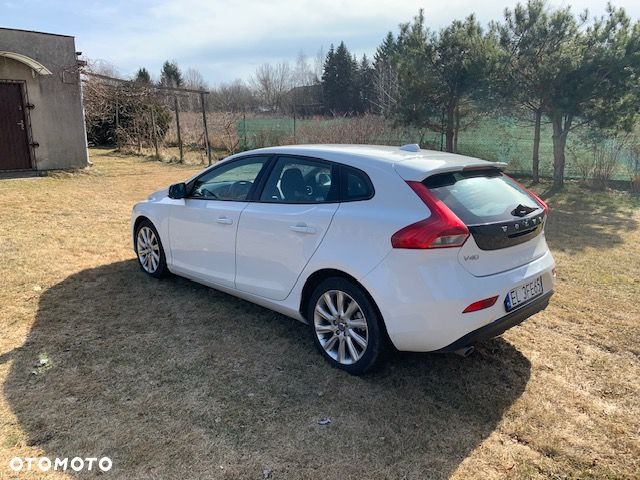 Volvo V40 D4 Kinetic - 3
