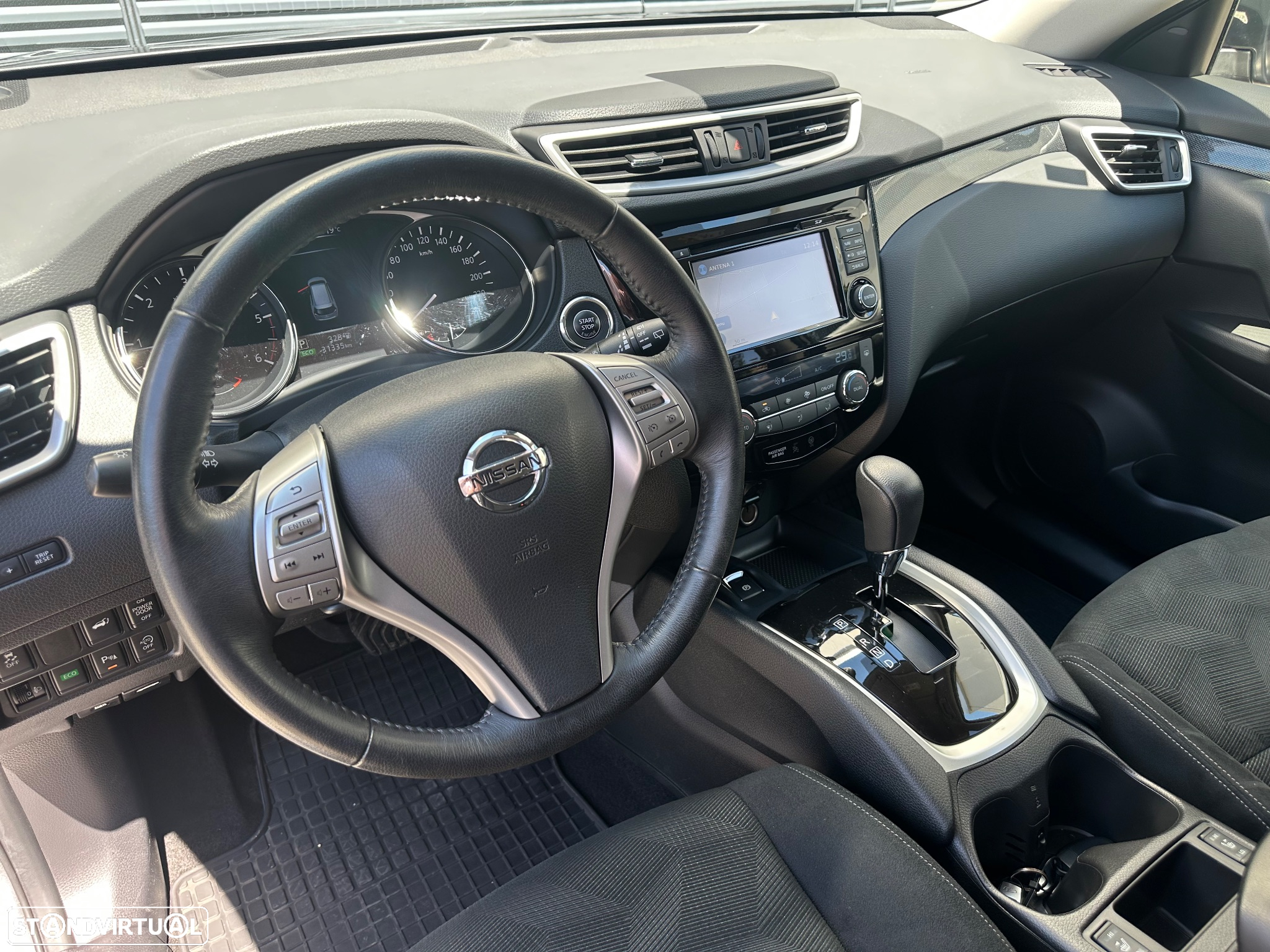 Nissan X-Trail 1.6 dCi Acenta Xtronic - 27