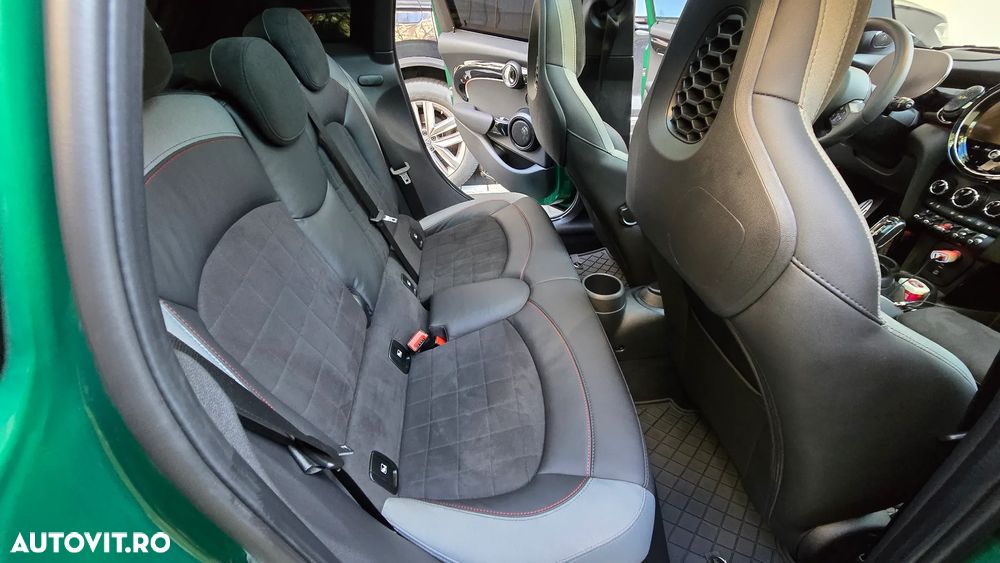 Mini Cooper S Aut. John Works Trim - 10